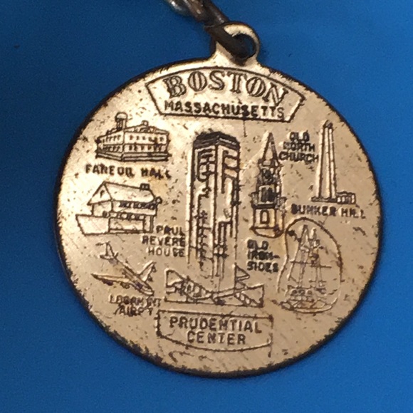 🖤Vtg Charms bracelet - Picture 3 of 10